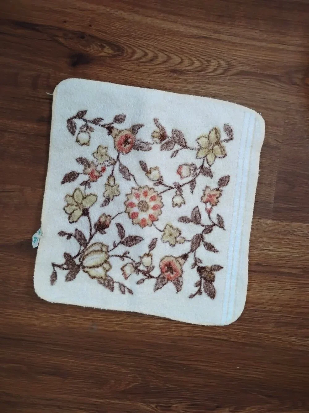 Vintage MCM Cannon Floral Bath Towel Set Dish (2)